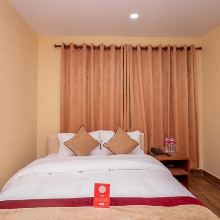 Oyo 253 Hotel Pinnacle Pokhara Exterior photo