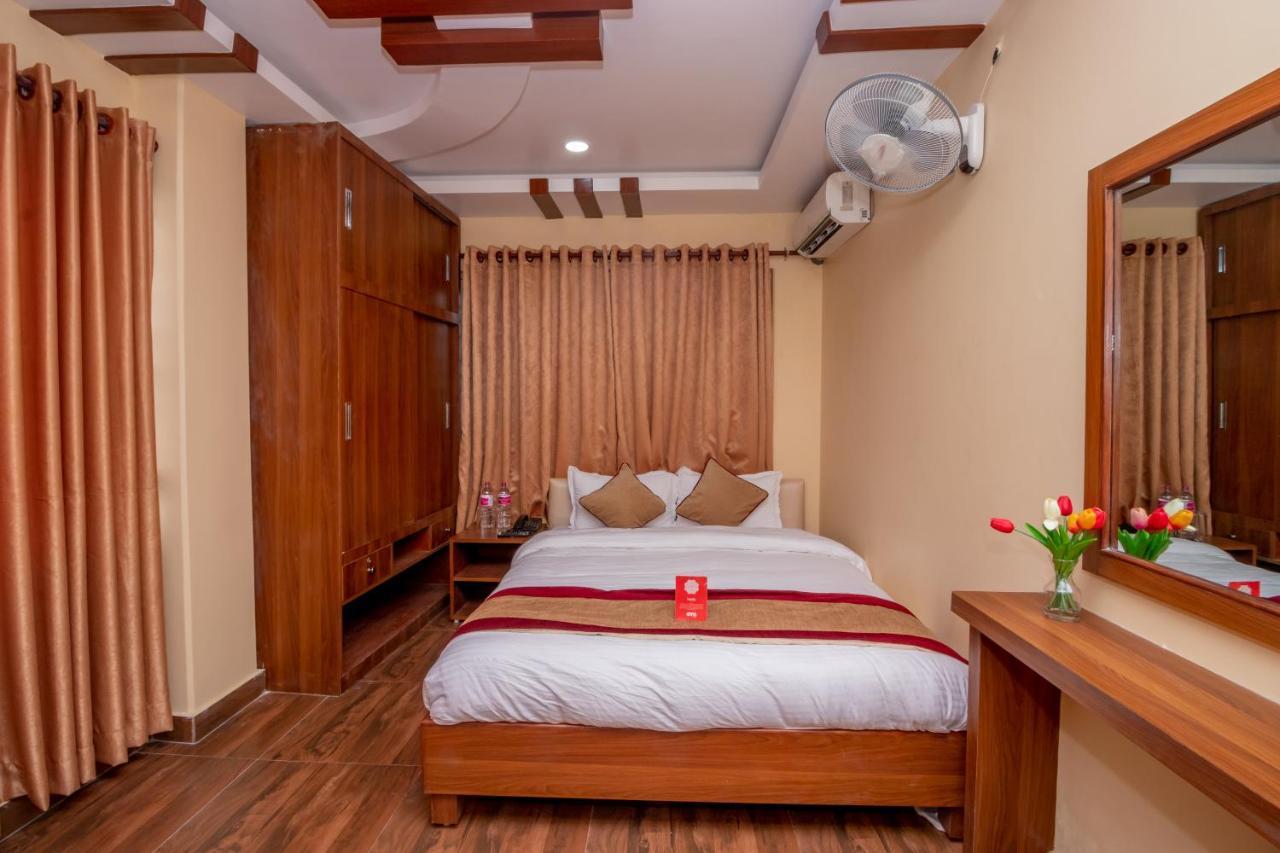 Oyo 253 Hotel Pinnacle Pokhara Exterior photo